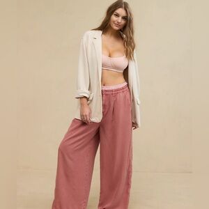 Aerie Drapey chill trouser size Large short/petite in Let’s Mauve pink.